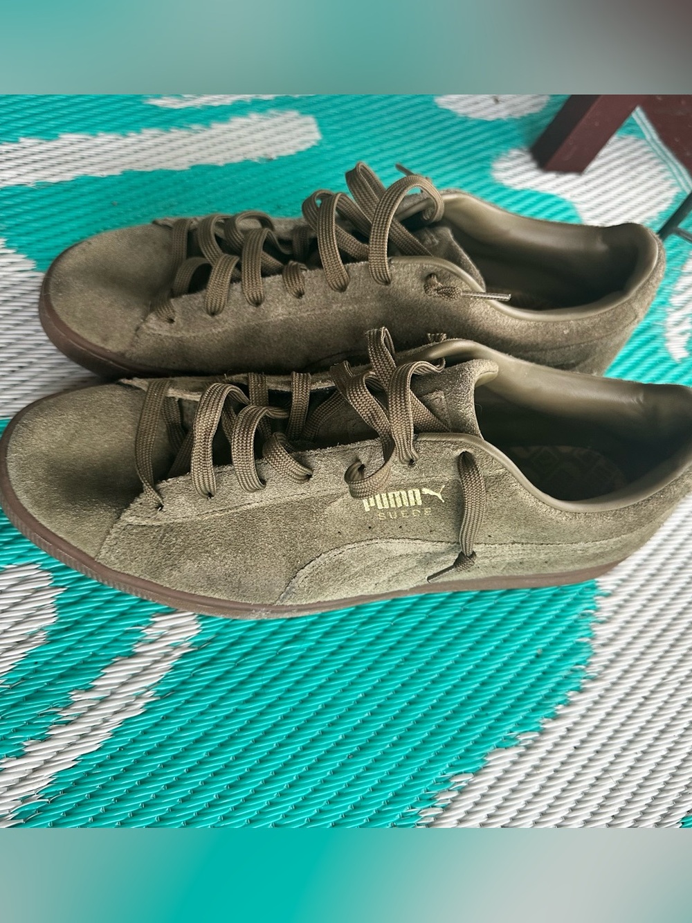 Puma Suede Men’s Sneakers - Olive Green size 12